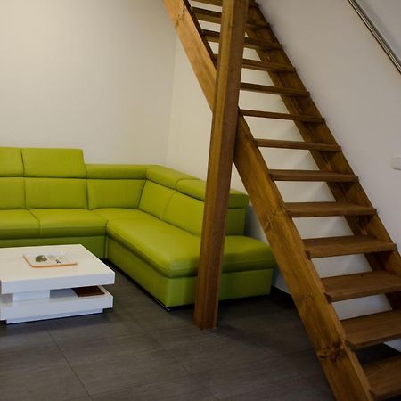 Apartment Lidicka Slavkov, 4 Person สลาฟโกฟ อู เบอร์นา ภายนอก รูปภาพ