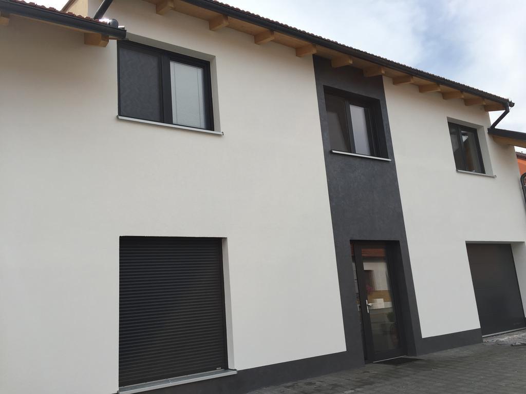 Apartment Lidicka Slavkov, 4 Person สลาฟโกฟ อู เบอร์นา ภายนอก รูปภาพ